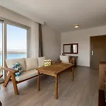 Hotell La Quinta By Wyndham Cesme