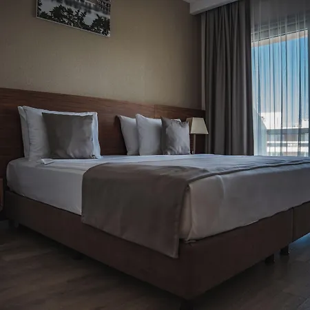 فندق La Quinta By Wyndham Cesme