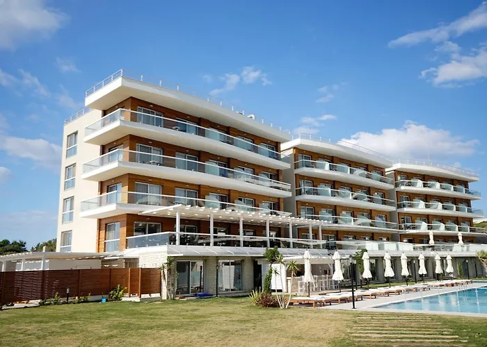 La Quinta By Wyndham Cesme Hotel 4*