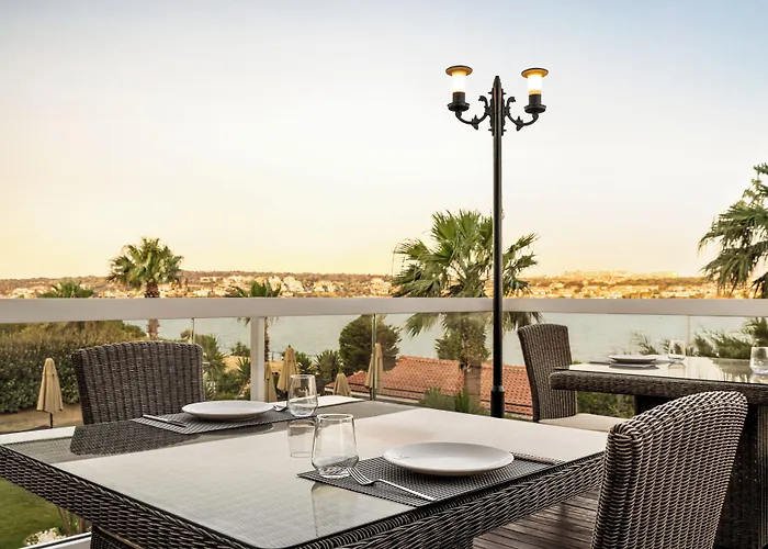 Hotel La Quinta By Wyndham Cesme