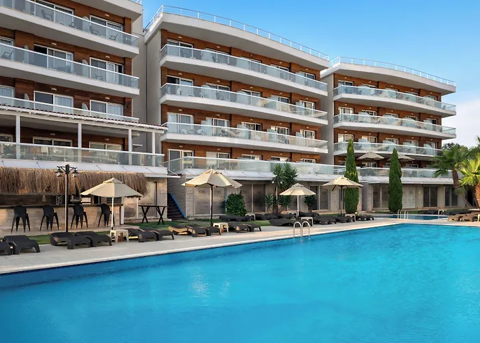 La Quinta By Wyndham Cesme Hotel