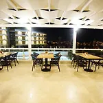 La Quinta By Wyndham Cesme