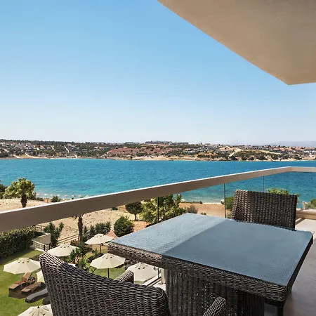 La Quinta By Wyndham Cesme Hotel 4*