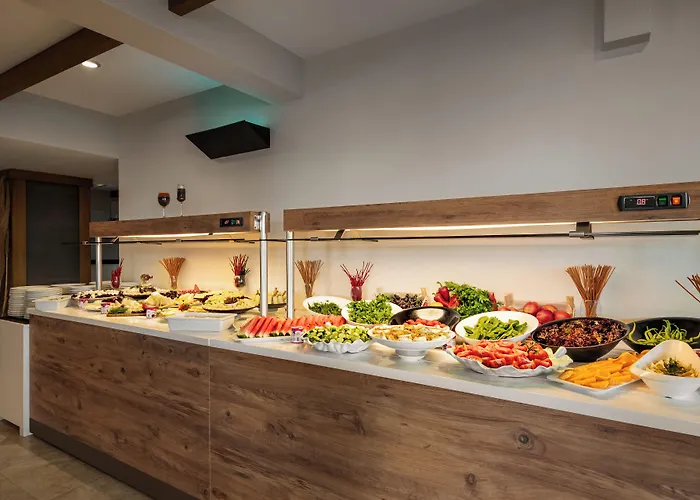 La Quinta By Wyndham Cesme 4* İzmir