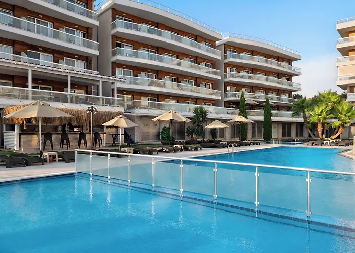 La Quinta By Wyndham Cesme 4* İzmir